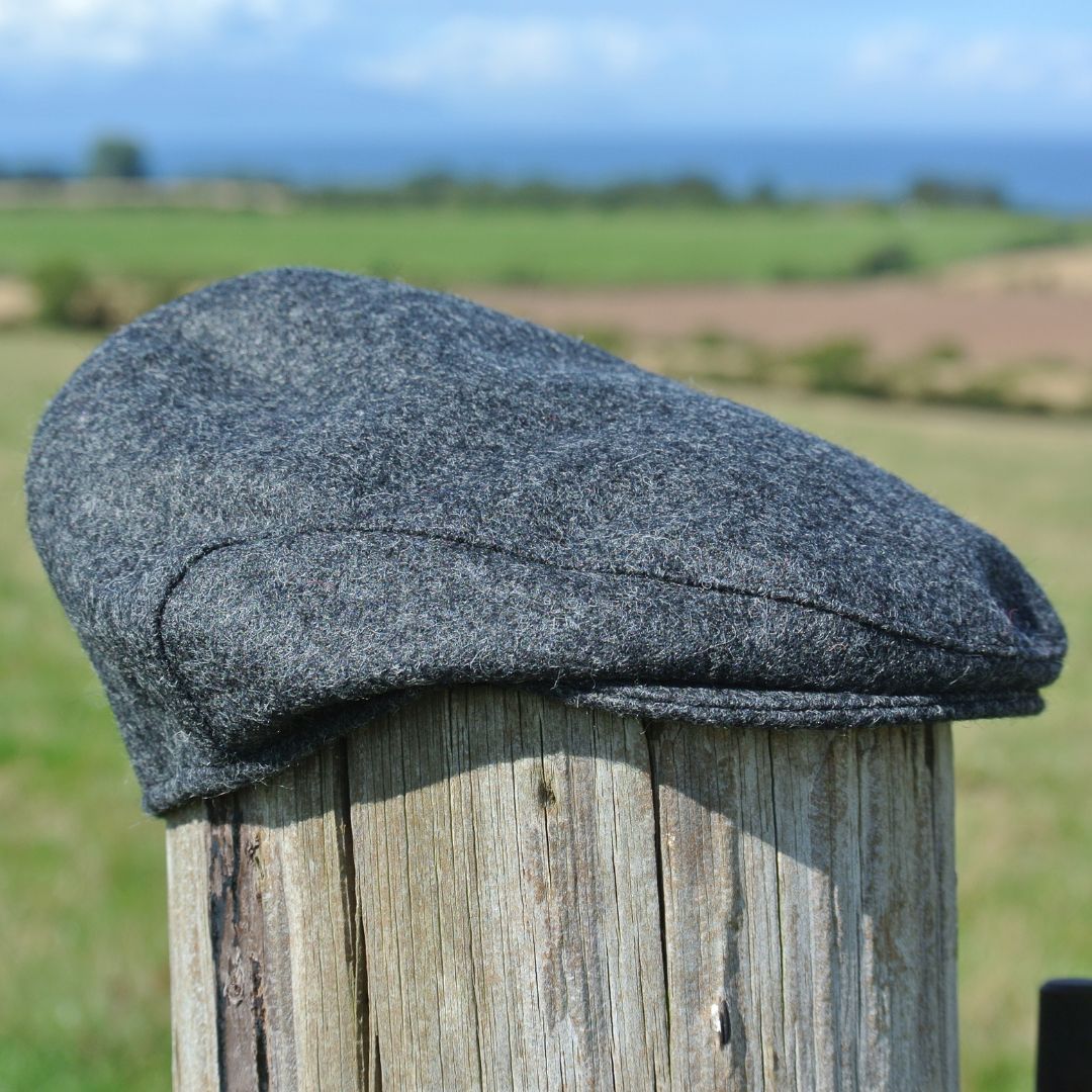 Tweed Flat Cap - Charcoal