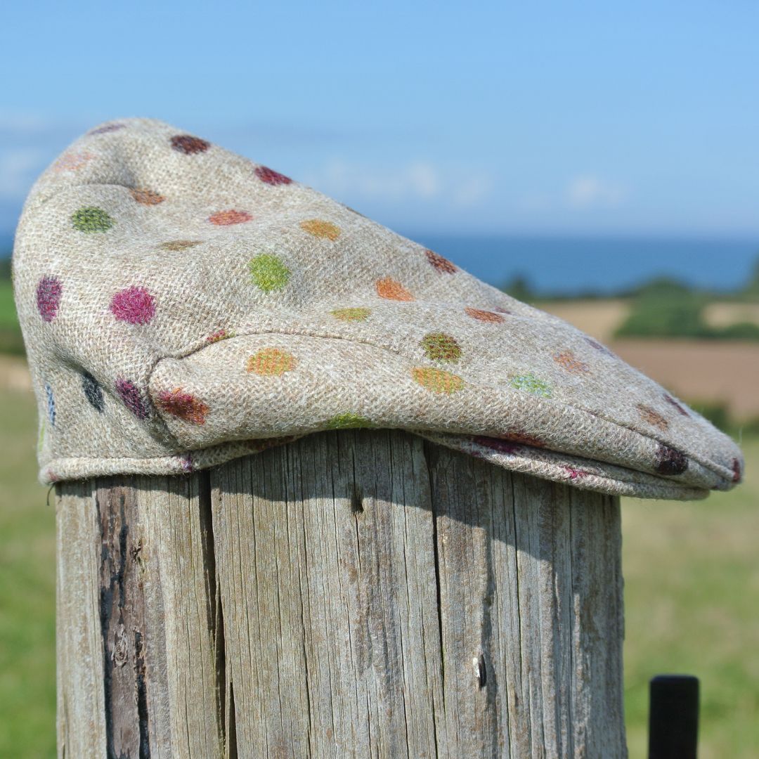 Tweed Flat Cap - Natural Multi-spot