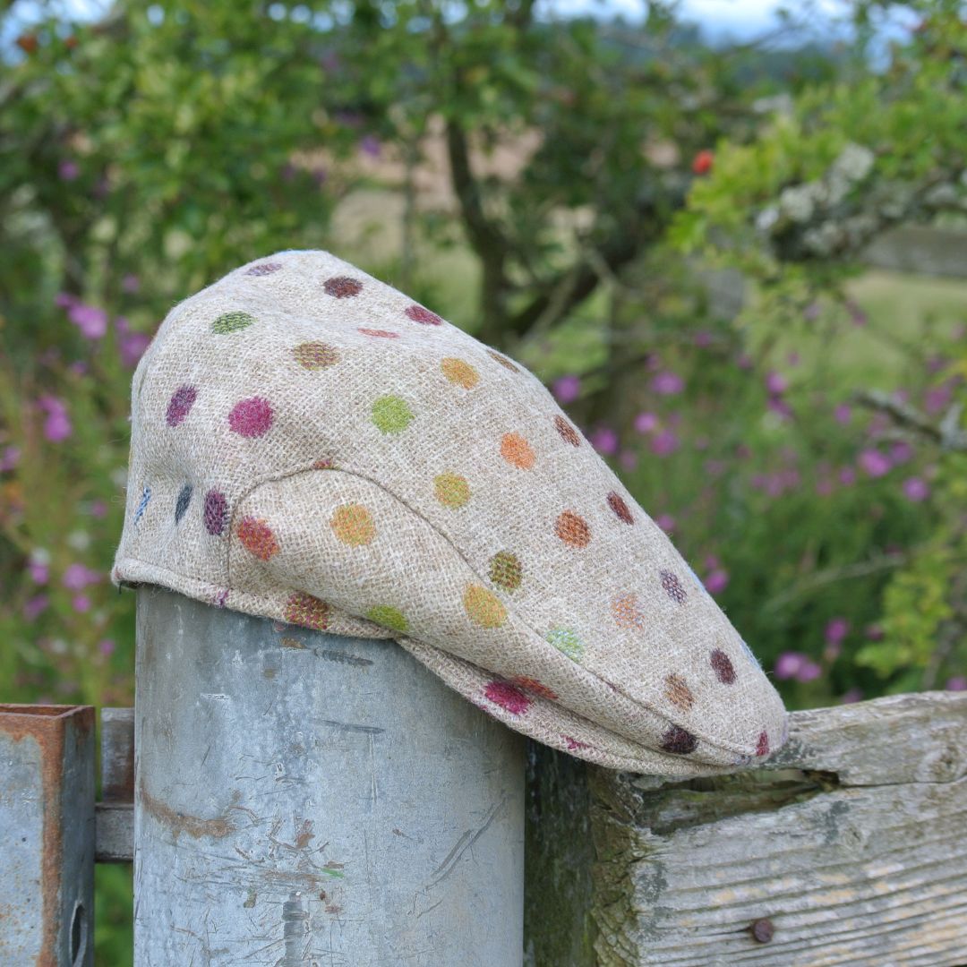 Tweed Flat Cap - Natural Multi-spot