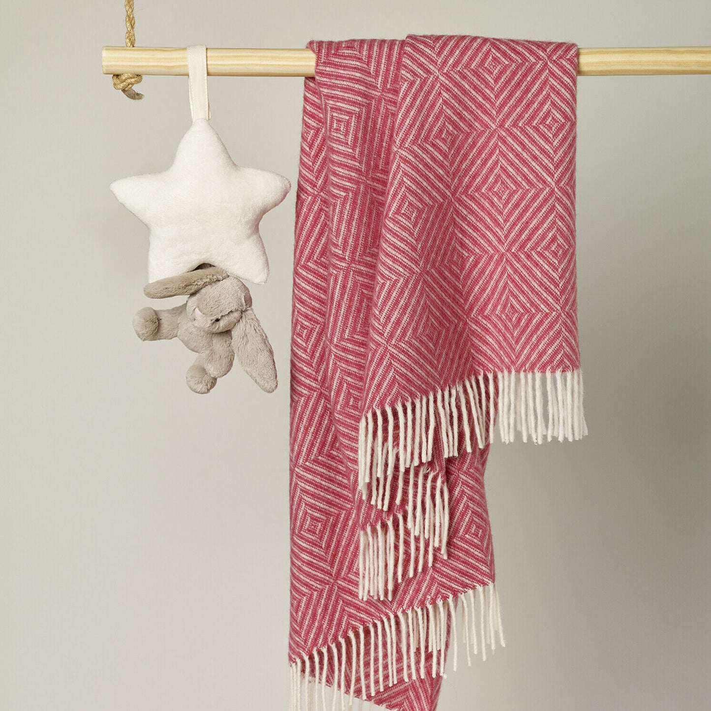 Baby Blanket Merino Wool - Diamond Pattern Pink