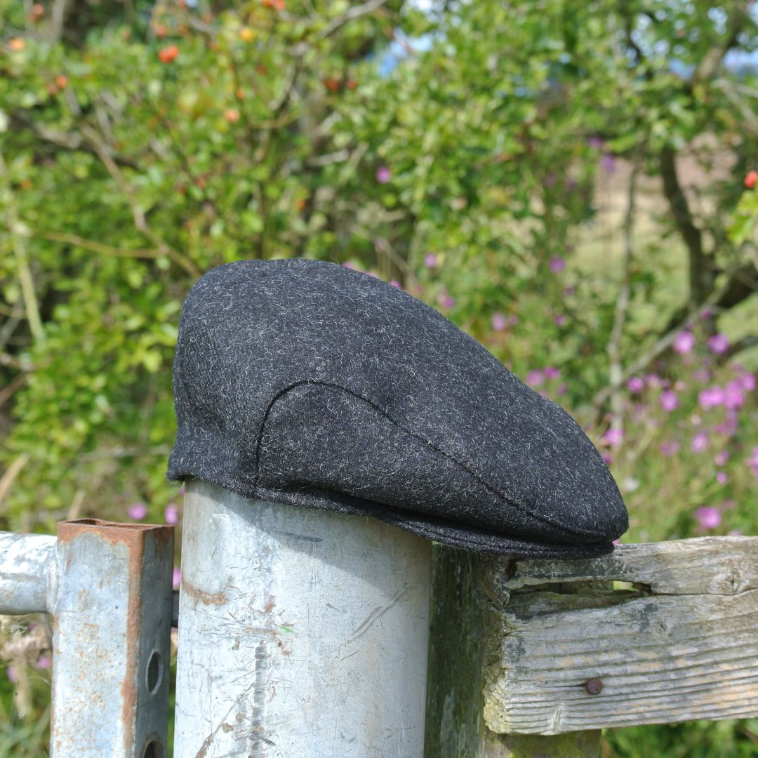 Tweed Flat Cap - Black
